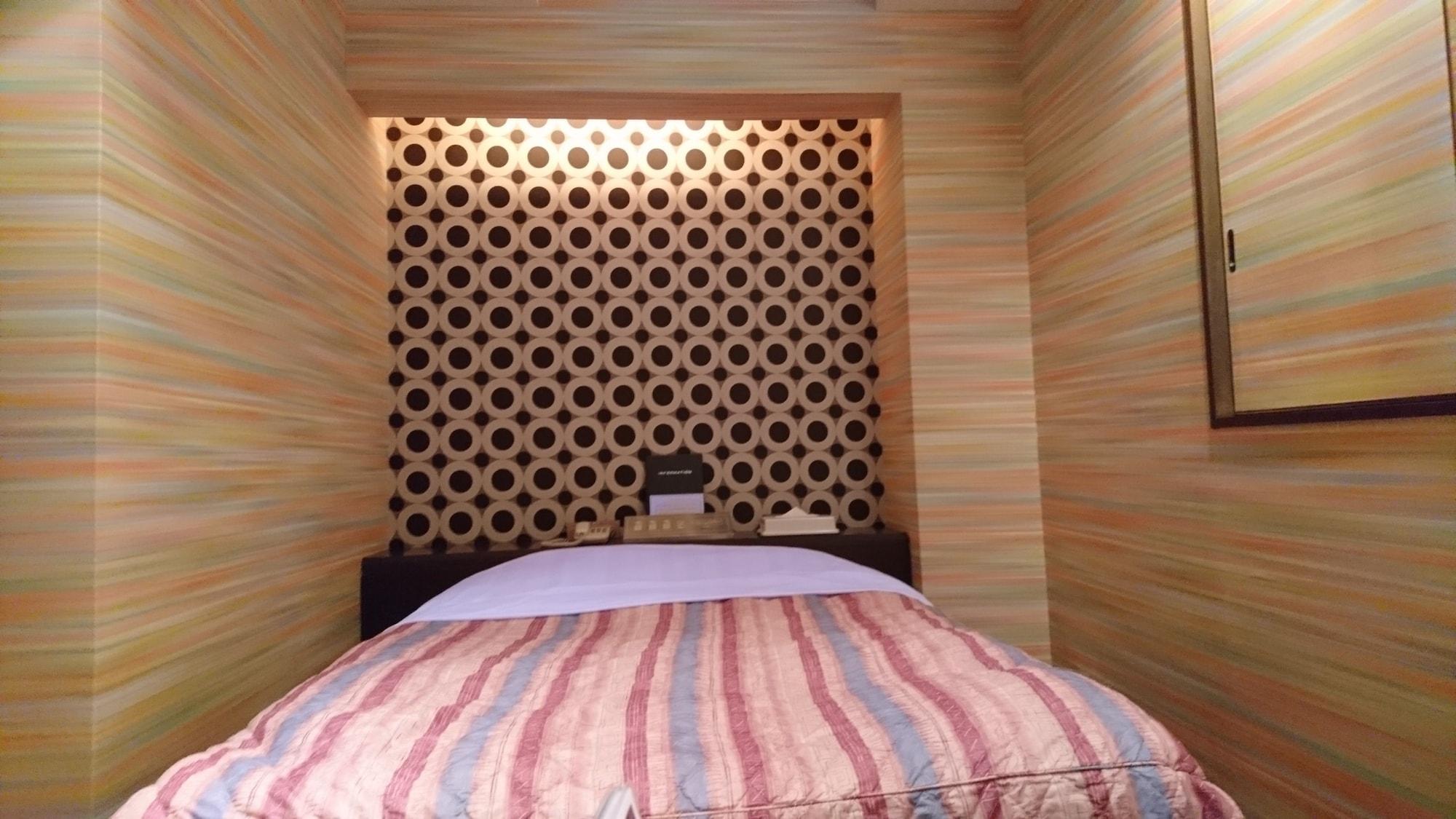 Hotel Eris Hakata (Adults Only) Фукуока Экстерьер фото