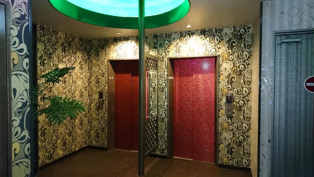 Hotel Eris Hakata (Adults Only) Фукуока Экстерьер фото